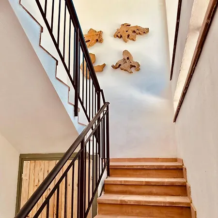 Monteleone 아파트 *