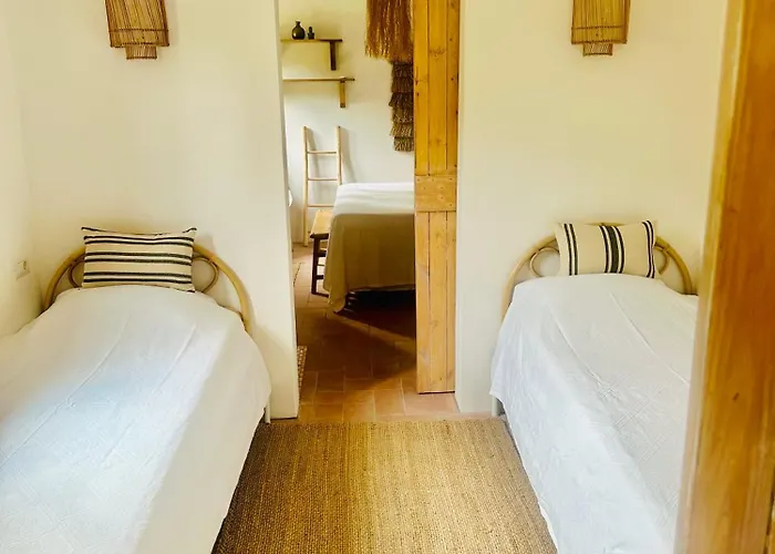 Monteleone * Montefalcone (Pisa)